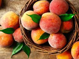 The health benefits of peaches for men and women